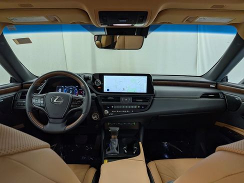 Used 2025 Lexus ES 350 w/ Accessory Package (Z2) FWD image 13