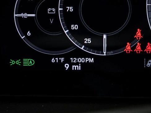 New 2026 Porsche Cayenne Base image 12