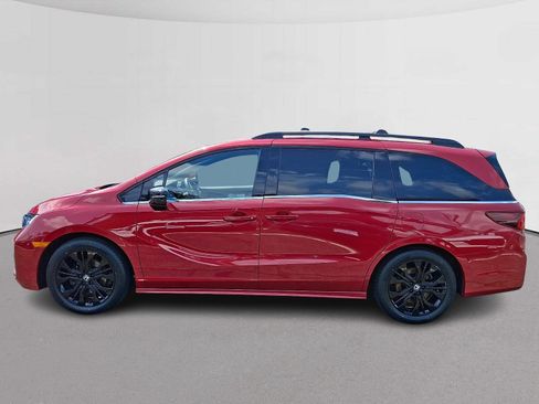 Certified 2026 Honda Odyssey Sport-L image 6