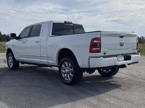 Used 2019 RAM 3500 Limited image 29