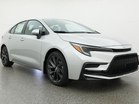 New 2026 Toyota Corolla SE FWD image 4