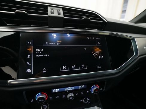 Used 2025 Audi Q3 2.0T Premium w/ Convenience Package image 26