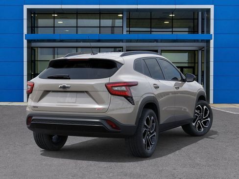 New 2026 Chevrolet Trax RS image 4