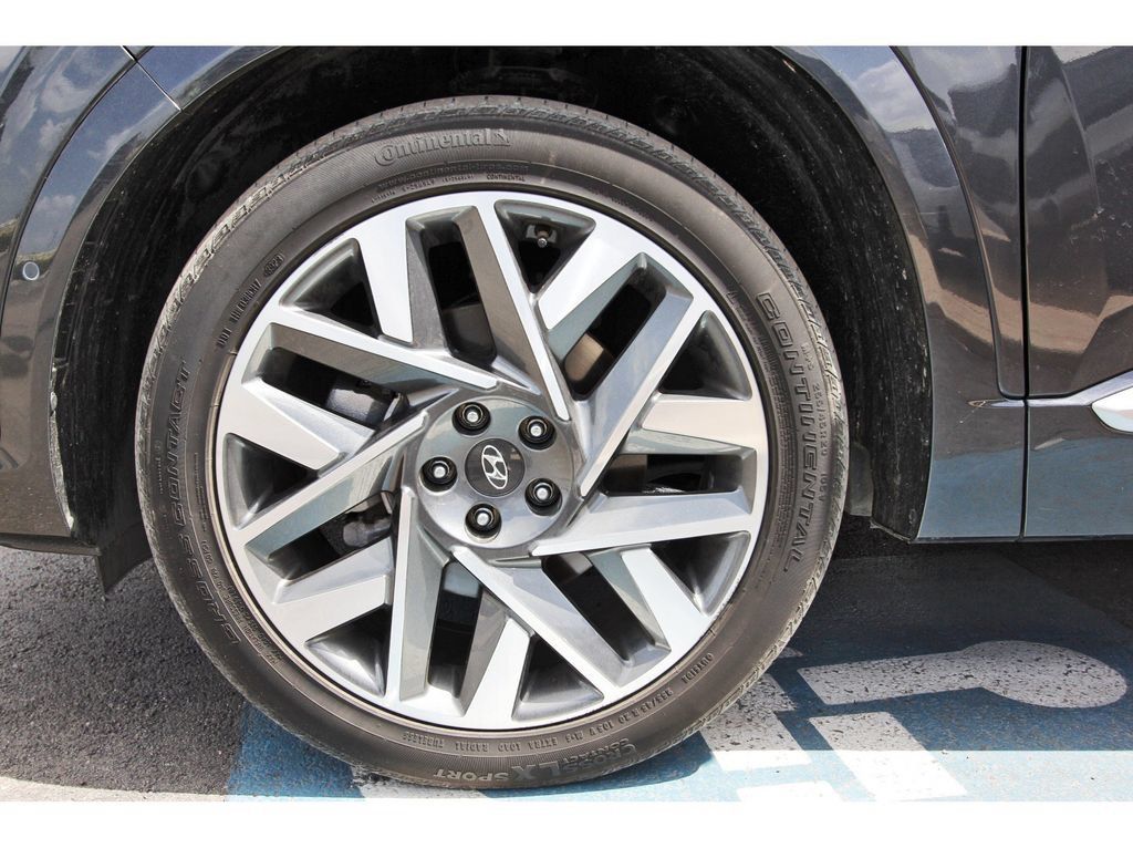Used 2023 Hyundai Santa Fe Calligraphy FWD image 37