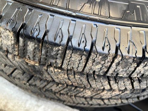 Used 2006 Ford E-350 and Econoline 350 XLT image 15