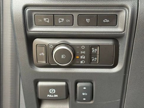 Used 2023 Ford F150 Raptor AWD/4WD image 25