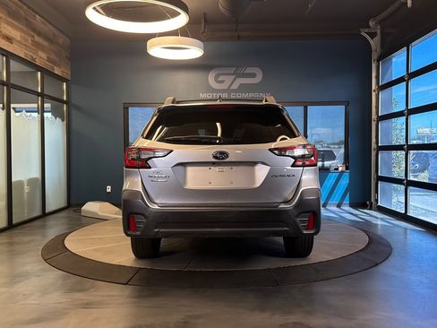 Used 2020 Subaru Outback AWD/4WD image 4