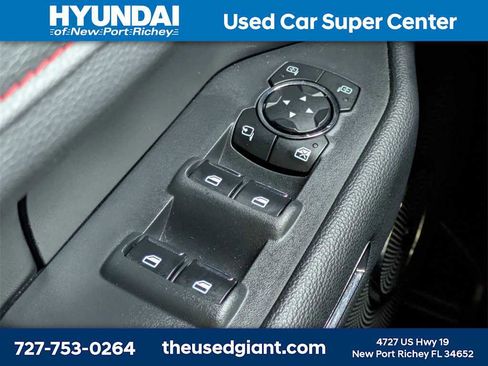 Used 2023 Ford Expedition Limited image 48