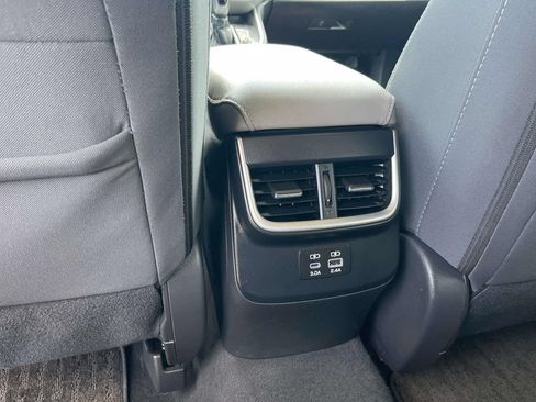 Used 2023 Subaru Outback Premium AWD/4WD image 23