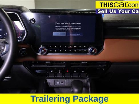 Used 2024 GMC Canyon AT4 w/ AT4 Premium Package image 15