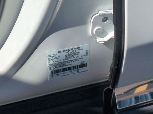 Used 2023 Lincoln Aviator 2WD image 27