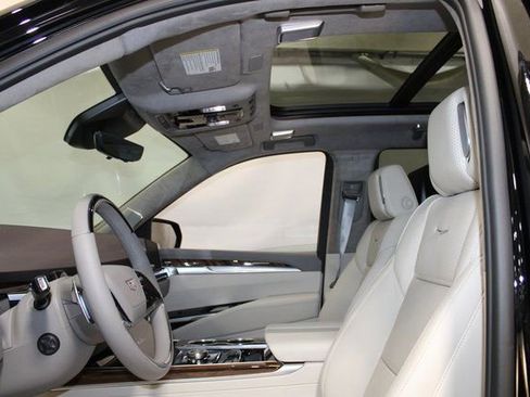 New 2026 Cadillac Escalade Platinum Luxury image 6