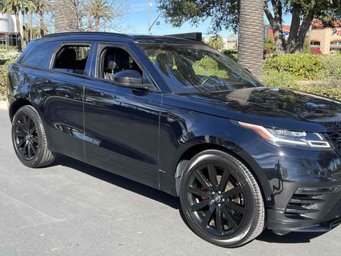 Used 2018 Land Rover Range Rover Velar R-Dynamic SE image 50