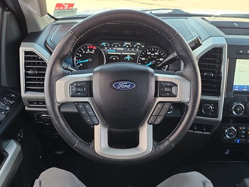Used 2020 Ford F250 Lariat image 18