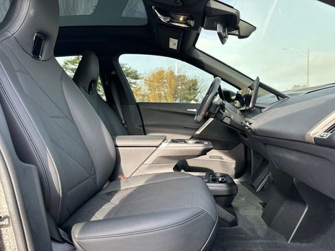 Certified 2025 BMW iX xDrive50 w/ Premium Package image 27