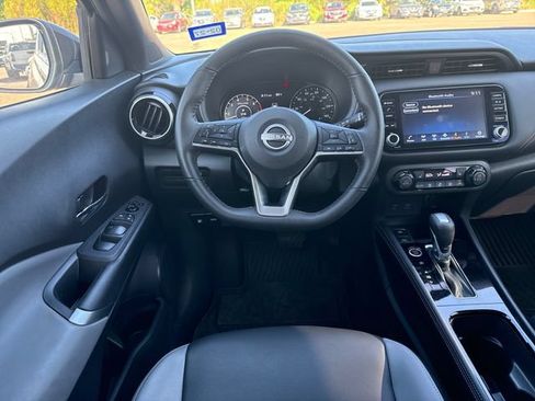 Certified 2024 Nissan Kicks SR w/ SR Premium Package FWD image 15