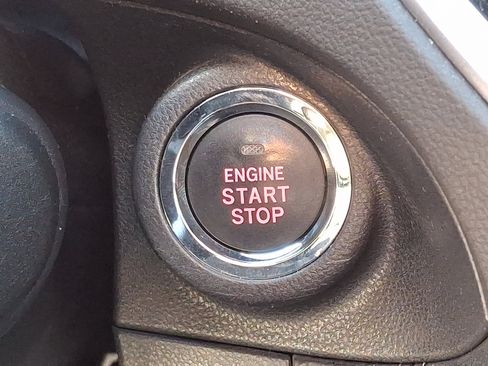 Certified 2023 Subaru Forester Limited image 25