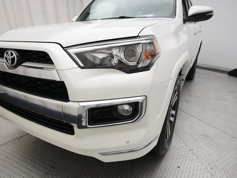Used 2018 Toyota 4Runner Limited image 24