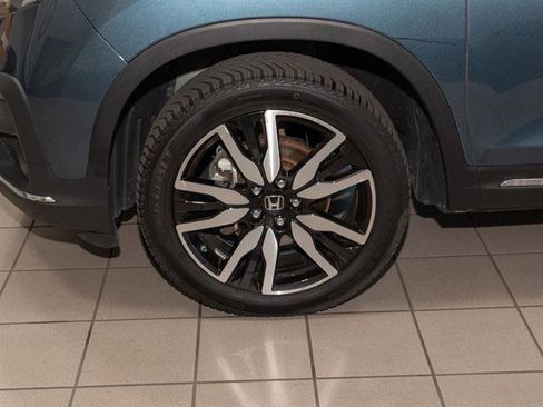 Used 2022 Honda Pilot Touring image 5