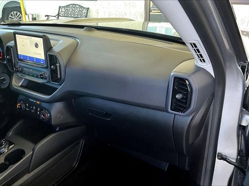 Certified 2022 Ford Bronco Sport image 16