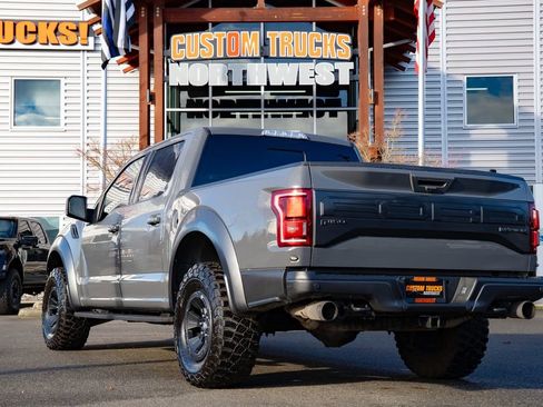 Used 2018 Ford F150 Raptor w/ Equipment Group 802A Luxury image 6