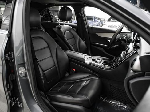 Used 2020 Mercedes-Benz C 300 Sedan image 33