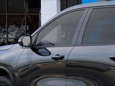 New 2026 Chevrolet Traverse RS image 12