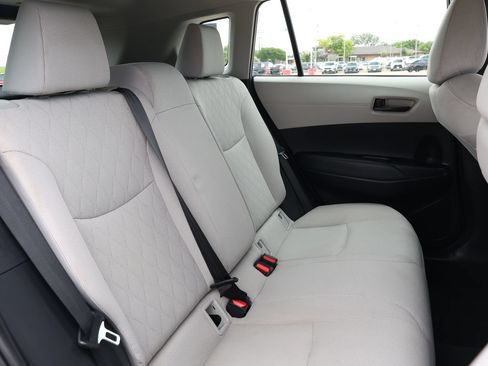 Used 2024 Toyota Corolla Cross L AWD/4WD image 30
