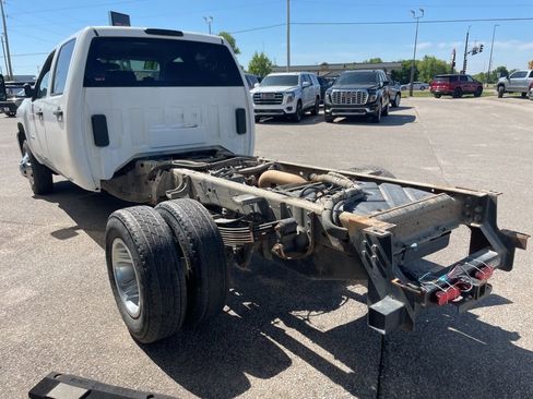 Used 2013 Chevrolet Silverado 3500 LT w/ Skid Plate Package AWD/4WD image 4