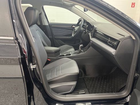 New 2026 Volkswagen Jetta SEL image 38