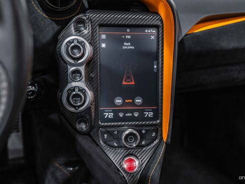 Used 2018 McLaren 720S Performance image 34