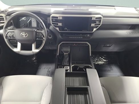 Used 2024 Toyota Tundra SR5 w/ SR5 Convenience Package AWD/4WD image 22