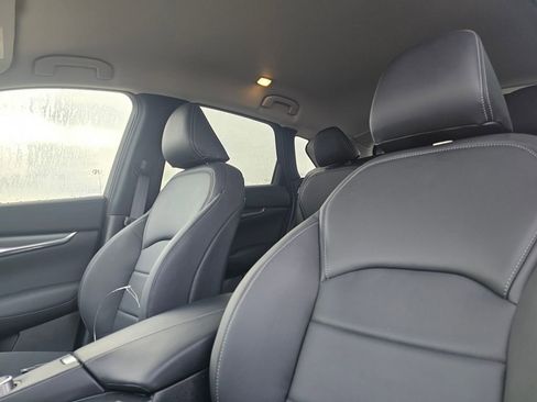 New 2025 INFINITI QX50 Pure image 24