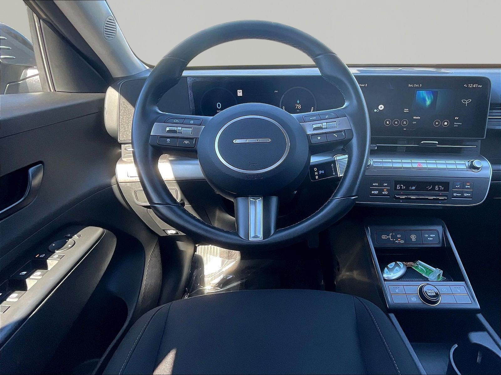 Used 2024 Hyundai Kona SEL FWD image 8