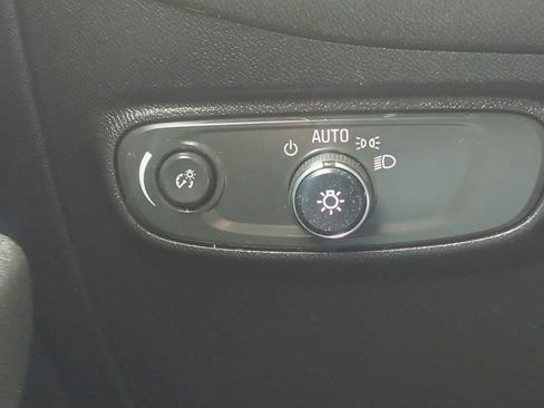 Used 2019 Chevrolet Equinox LT AWD/4WD image 27
