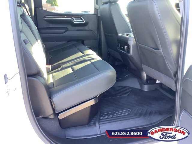Used 2026 Chevrolet Silverado 1500 LT Trail Boss w/ LT Trail Boss Premium Package AWD/4WD image 19