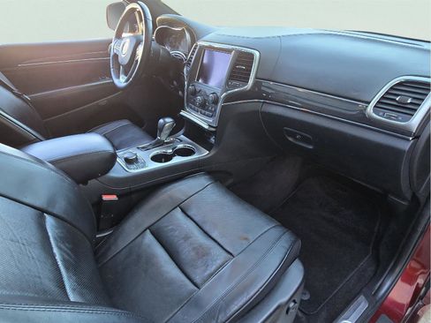 Used 2018 Jeep Grand Cherokee Overland image 37