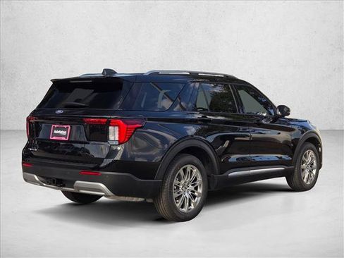 New 2026 Ford Explorer Platinum image 2
