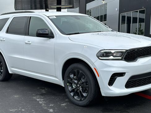 New 2026 Dodge Durango GT image 3