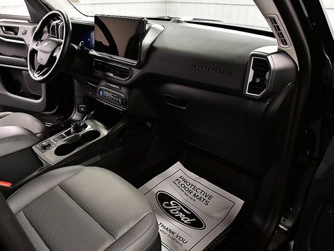 Used 2025 Ford Bronco Sport Badlands w/ Badlands Tech Package AWD/4WD image 28