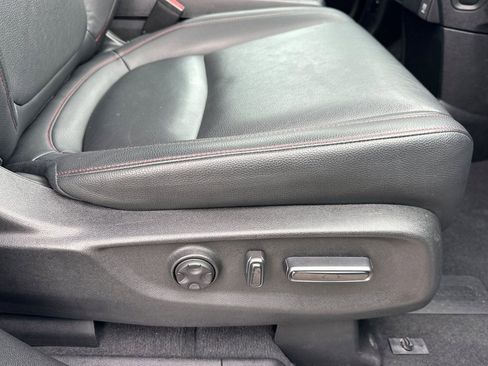 Used 2025 Honda Odyssey Sport-L image 23