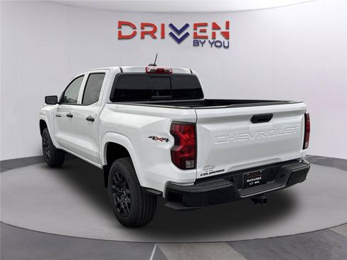 New 2026 Chevrolet Colorado W/T w/ WT Custom Package AWD/4WD image 6
