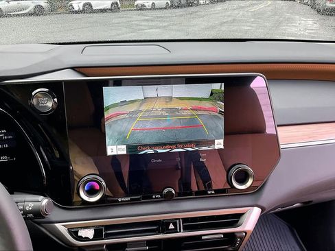 Used 2025 Lexus RX 350 Premium image 26