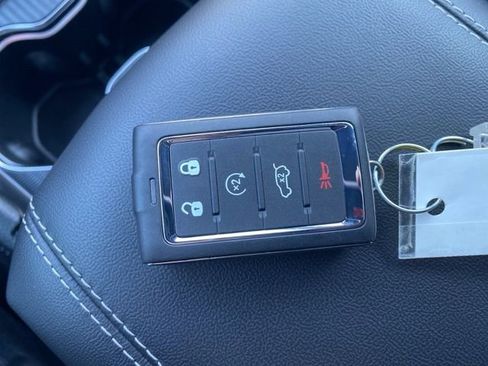 New 2025 Jeep Grand Cherokee Limited image 48