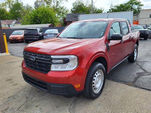 Used 2024 Ford Maverick XL w/ Equipment Group 100A Standard AWD/4WD image 3