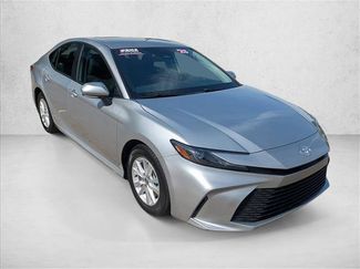 Used 2025 Toyota Camry LE FWD video 3