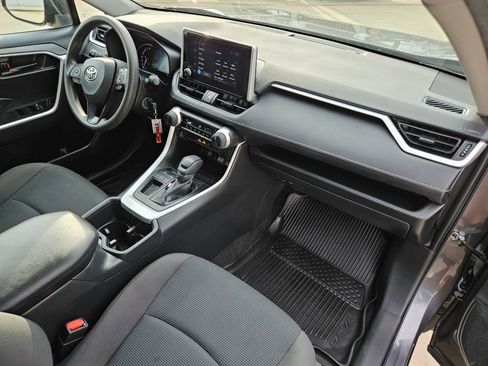 Used 2023 Toyota RAV4 LE image 28