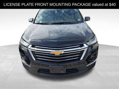 Used 2023 Chevrolet Traverse LT AWD/4WD image 2