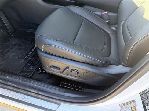New 2026 Hyundai Tucson Limited image 4