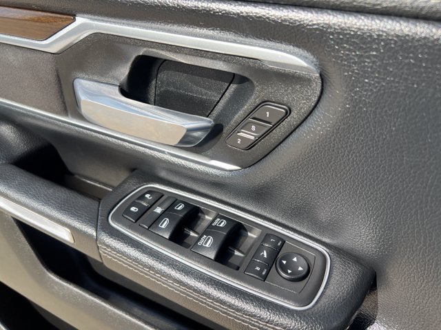 Used 2022 RAM 1500 Laramie RWD image 16